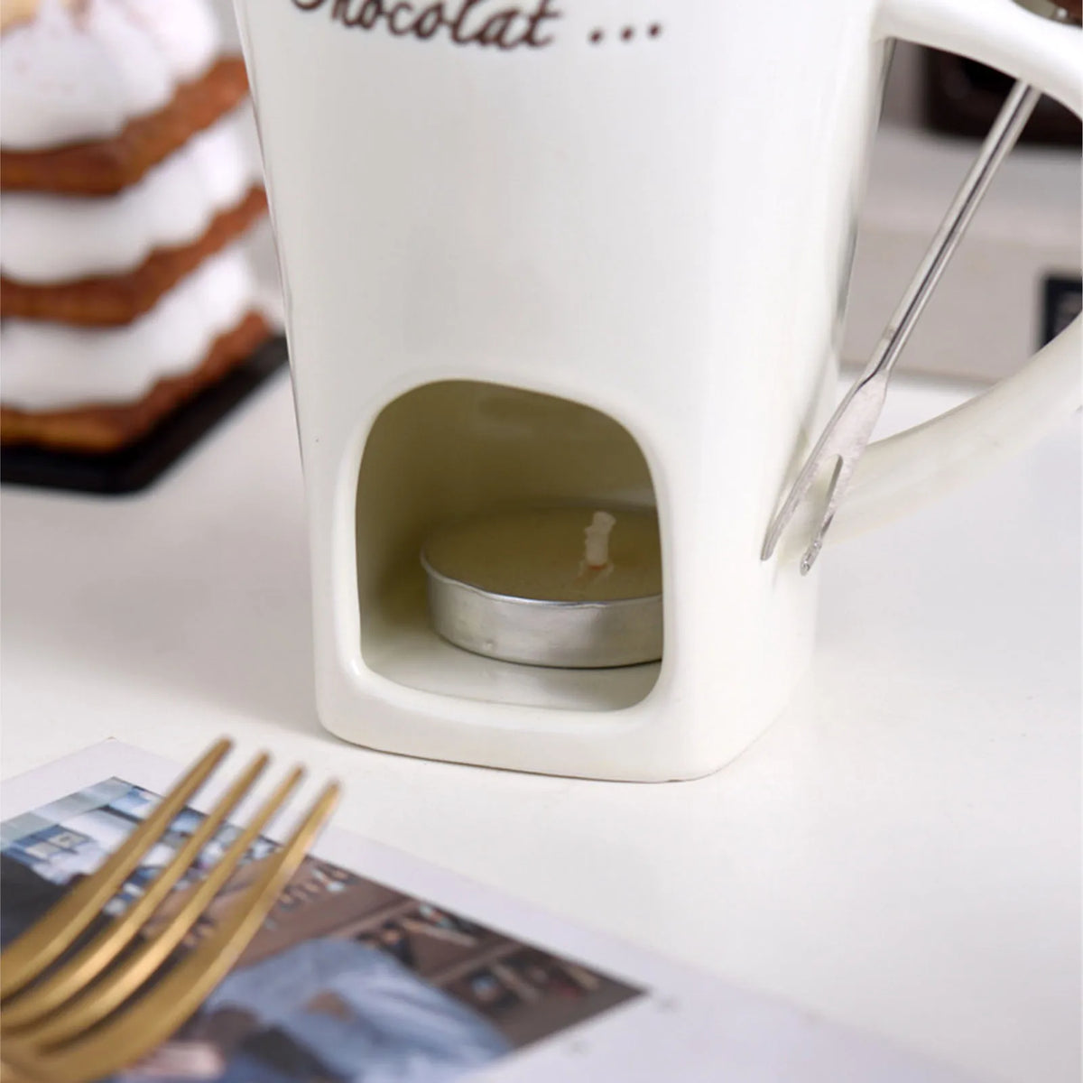 Dipping treats into the EatFondue chocolate fondue mug
